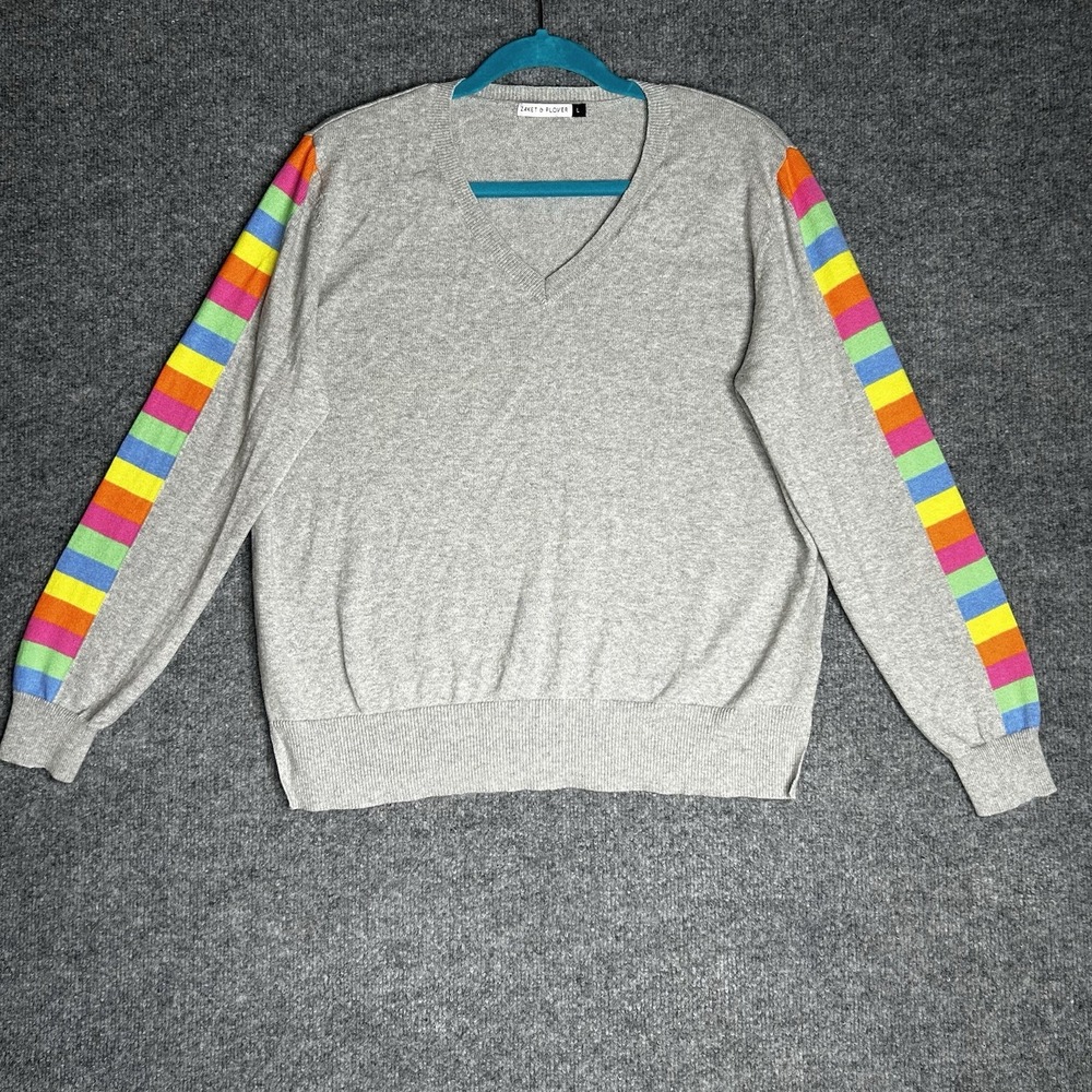 Zaket And Plover V Neck Knit Sweater Size Large Striped Sleeves Gray